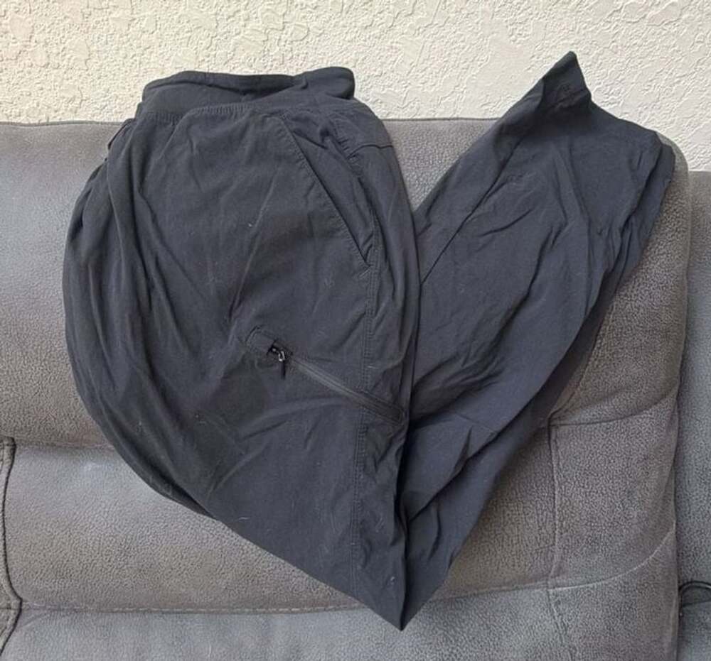 Mountain Hardwear Hiking Pants Size M Black Lightweight Outdoor